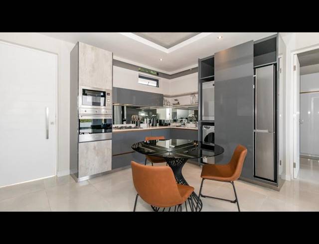 2 BEDROOM PROPERTY TO RENT IN HOUGHTON ESTATE